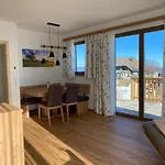 Berglisl - Direkt An Der Schipiste! Neue Mit Sauna Daire *